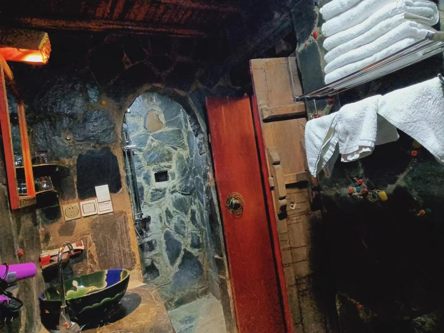 Shambhala Palace Hotel Lhasa Dış mekan fotoğraf