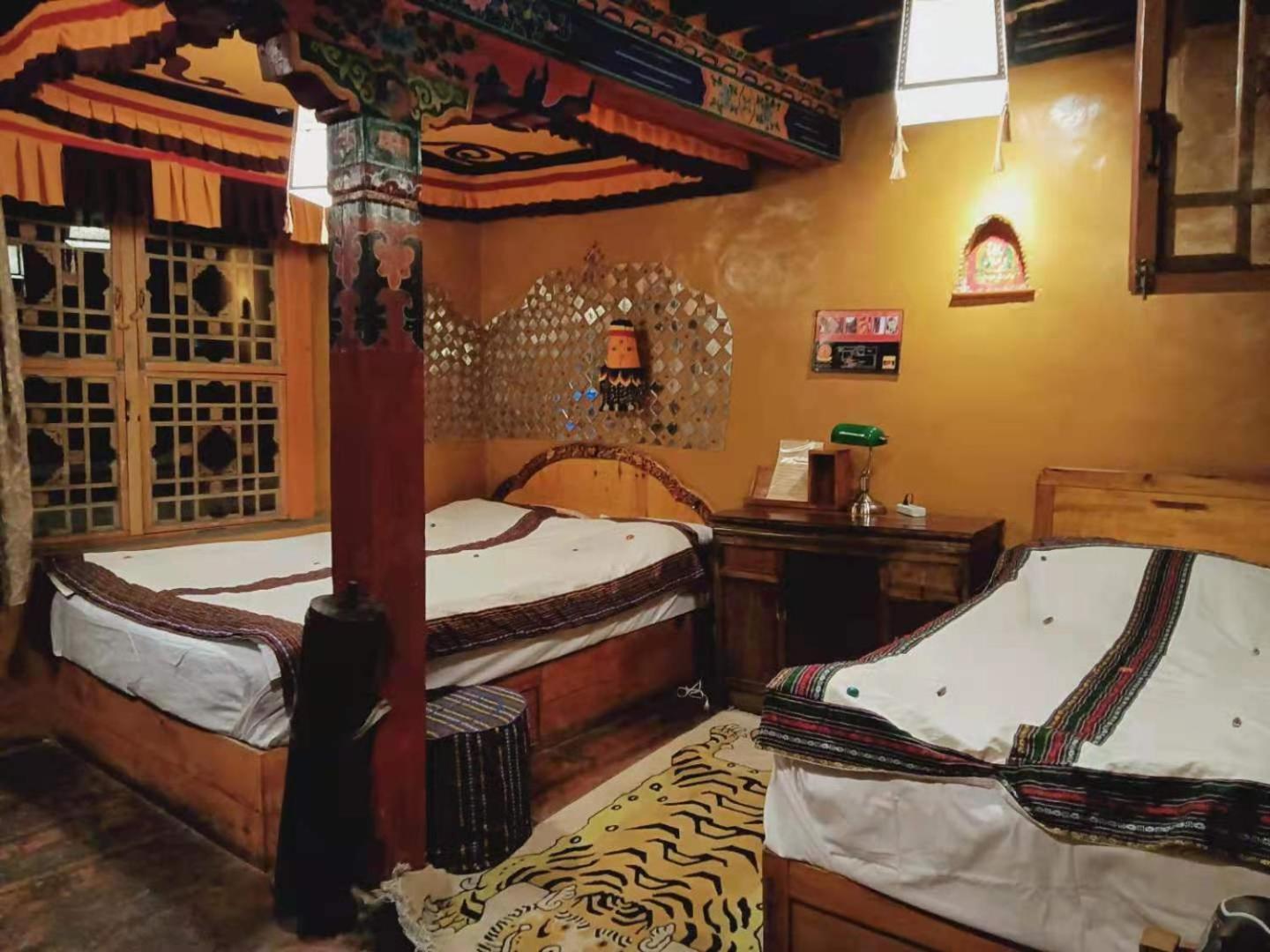 Shambhala Palace Hotel Lhasa Dış mekan fotoğraf