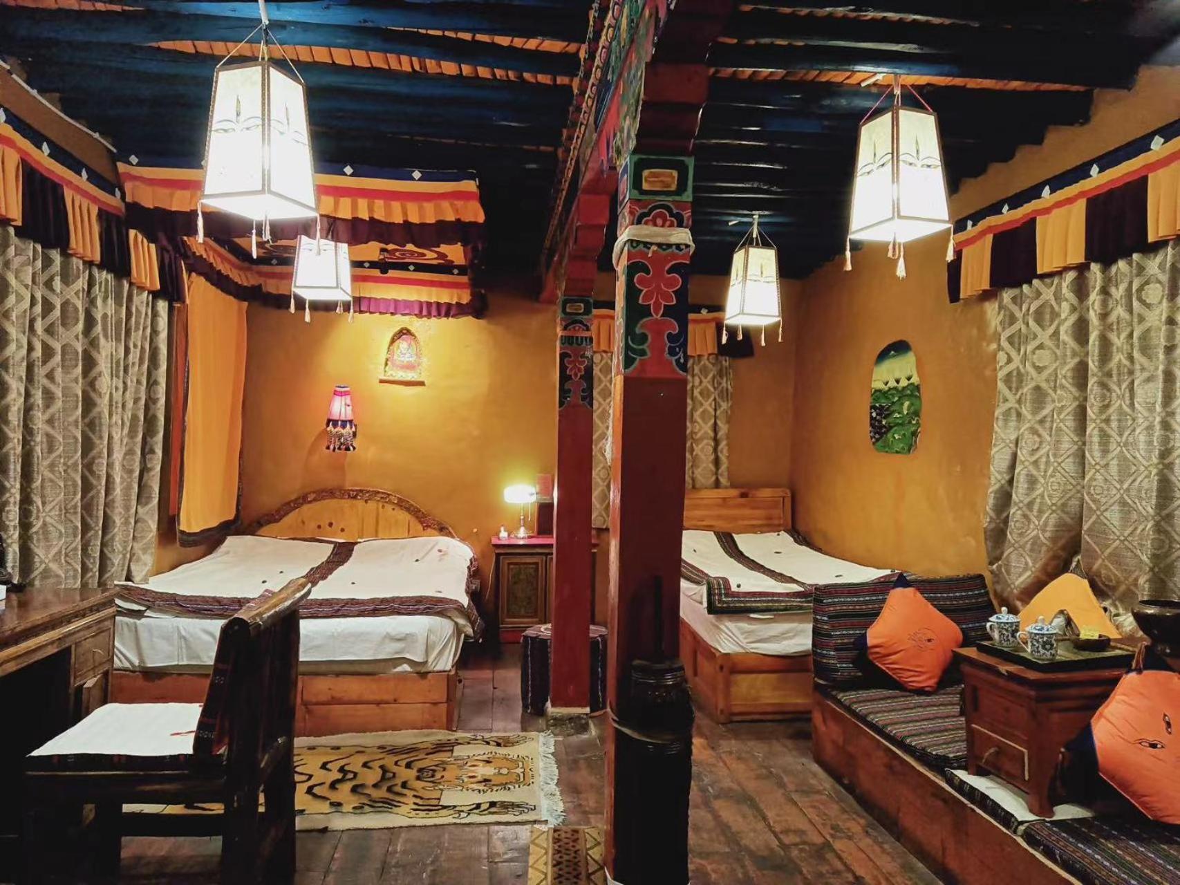 Shambhala Palace Hotel Lhasa Dış mekan fotoğraf
