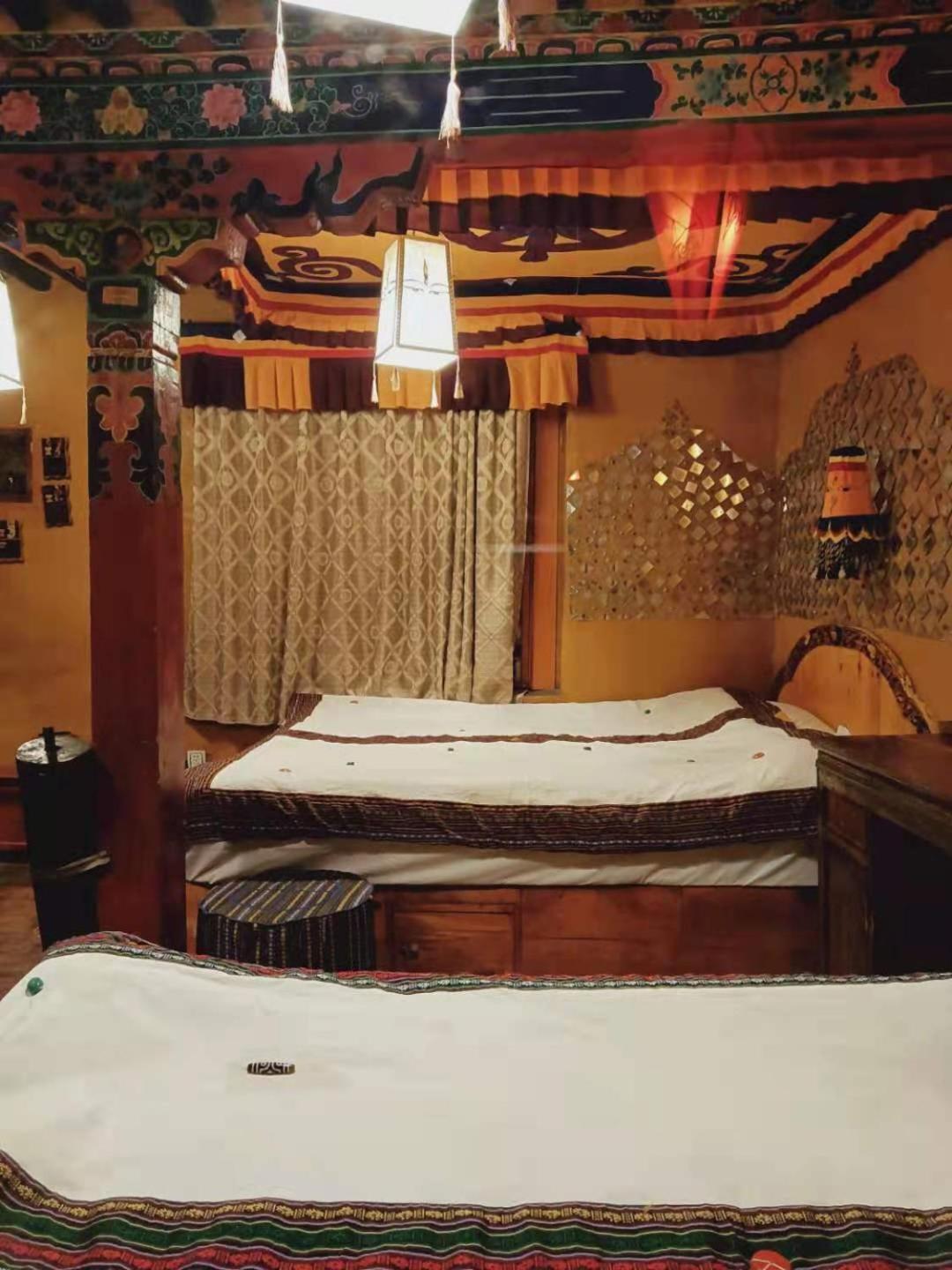 Shambhala Palace Hotel Lhasa Dış mekan fotoğraf