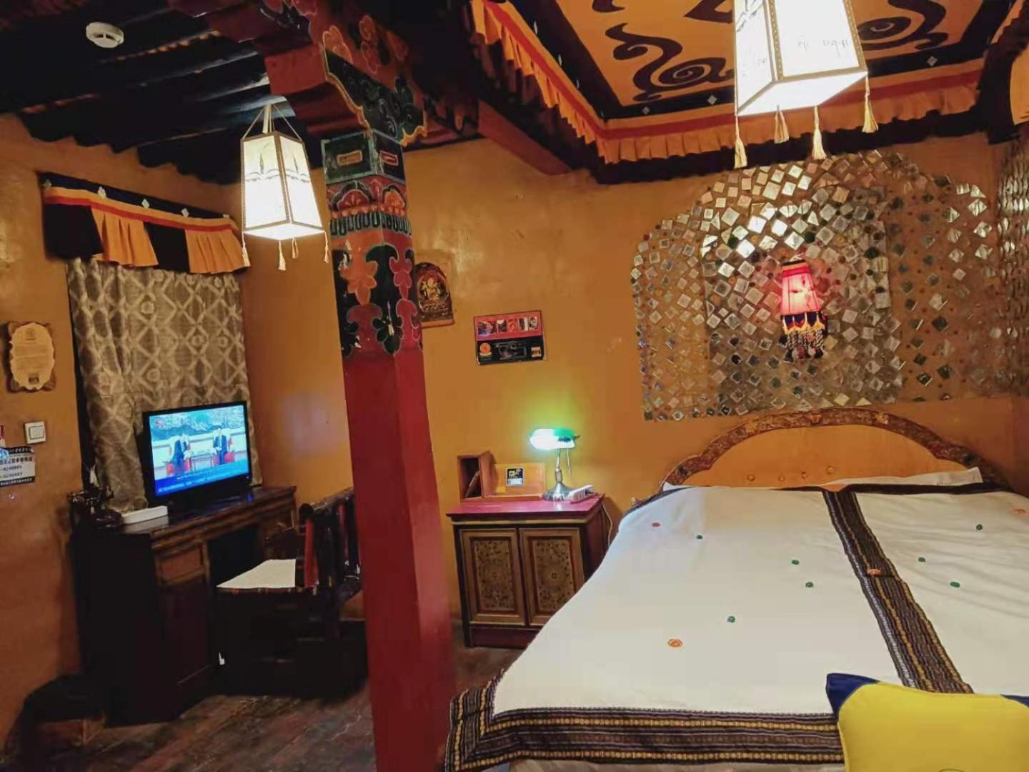 Shambhala Palace Hotel Lhasa Dış mekan fotoğraf