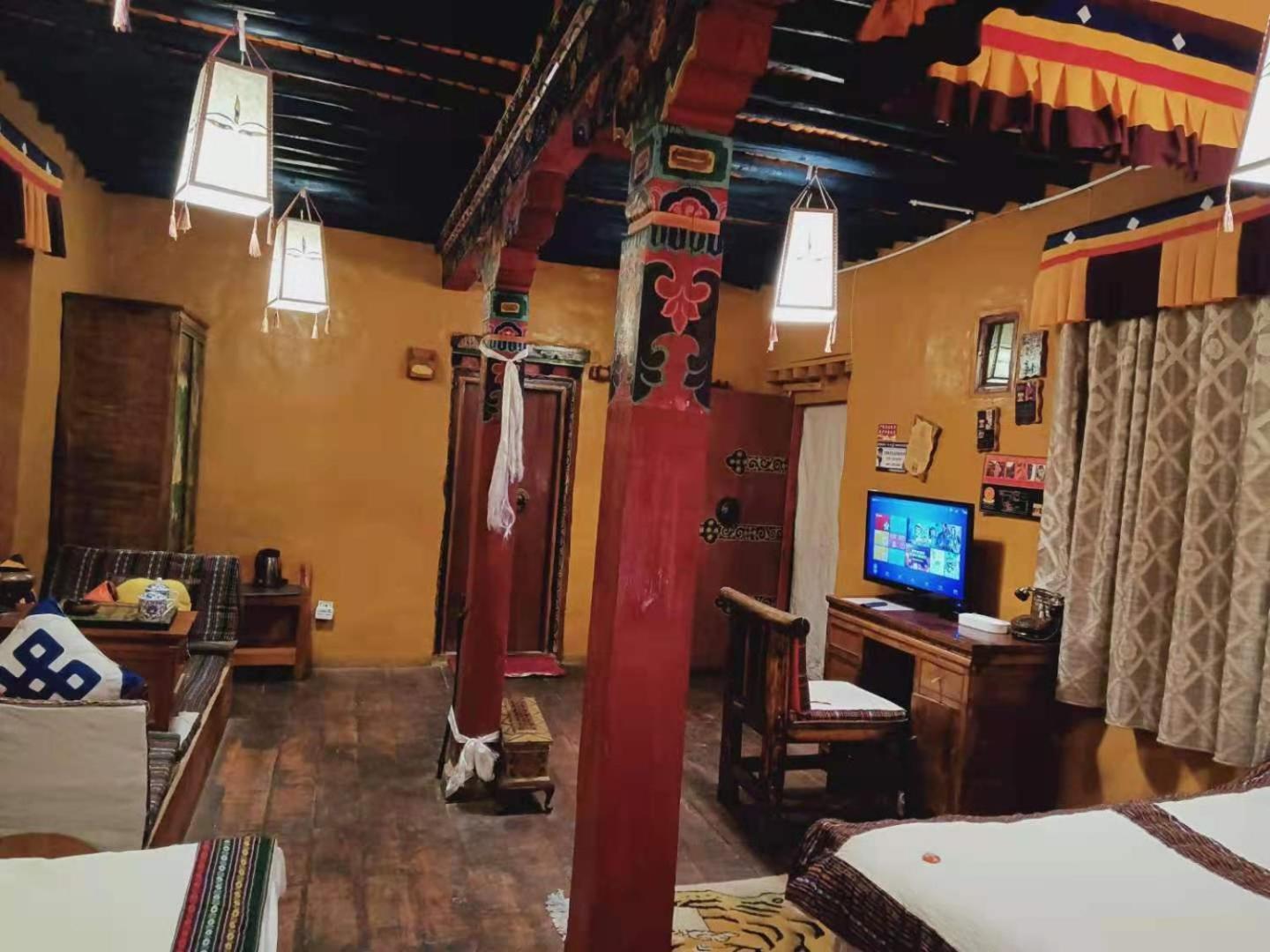Shambhala Palace Hotel Lhasa Dış mekan fotoğraf